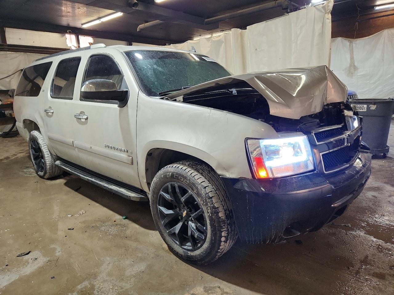 2007 CHEVROLET SUBURBAN K1500 photo 4