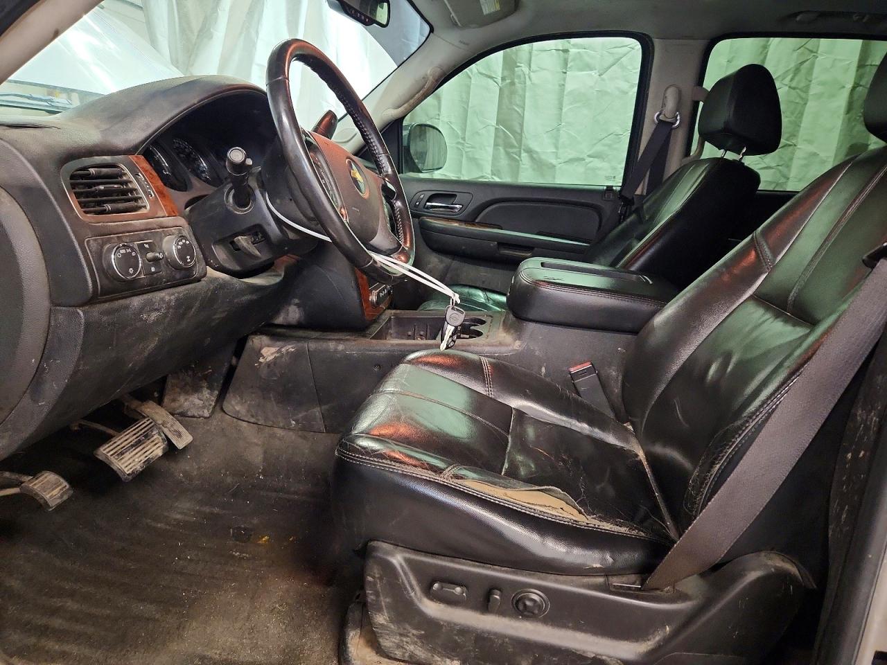 2007 CHEVROLET SUBURBAN K1500 photo 7