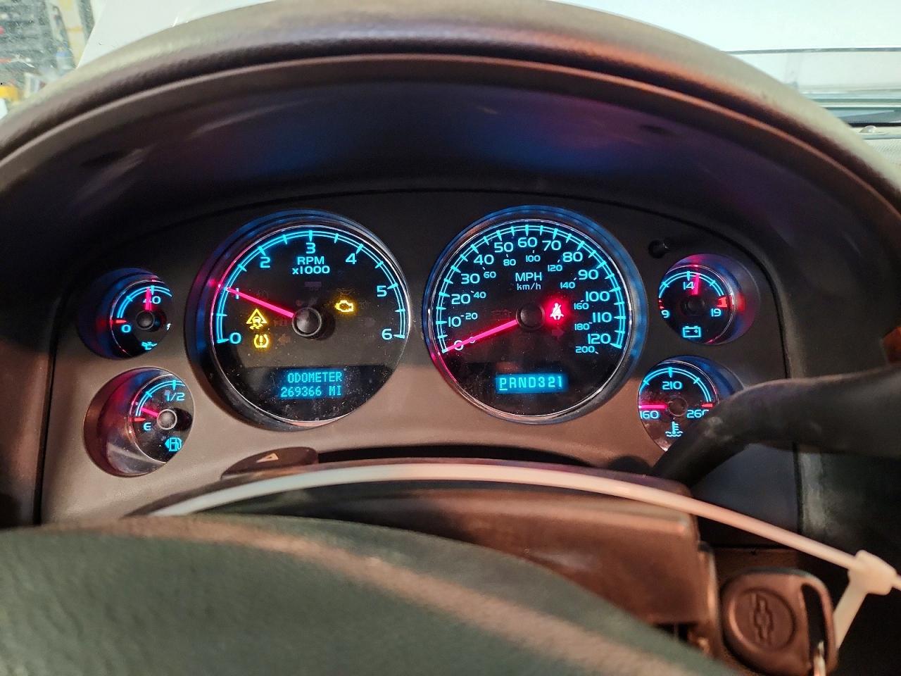 2007 CHEVROLET SUBURBAN K1500 photo 9