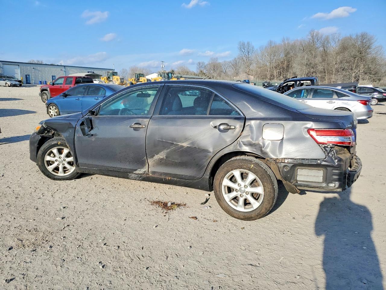 2010 TOYOTA CAMRY BASE photo 2
