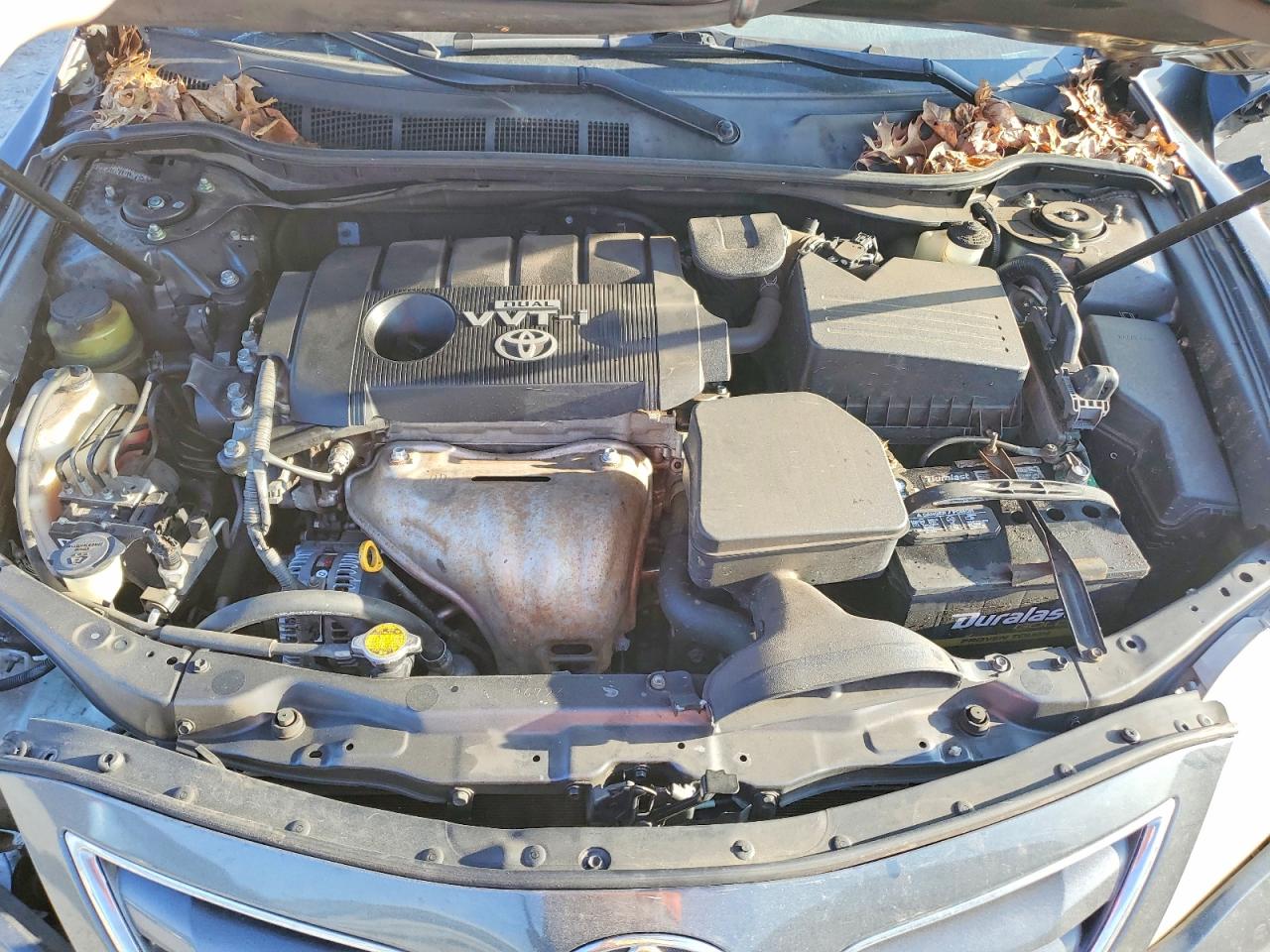 2010 TOYOTA CAMRY BASE photo 11