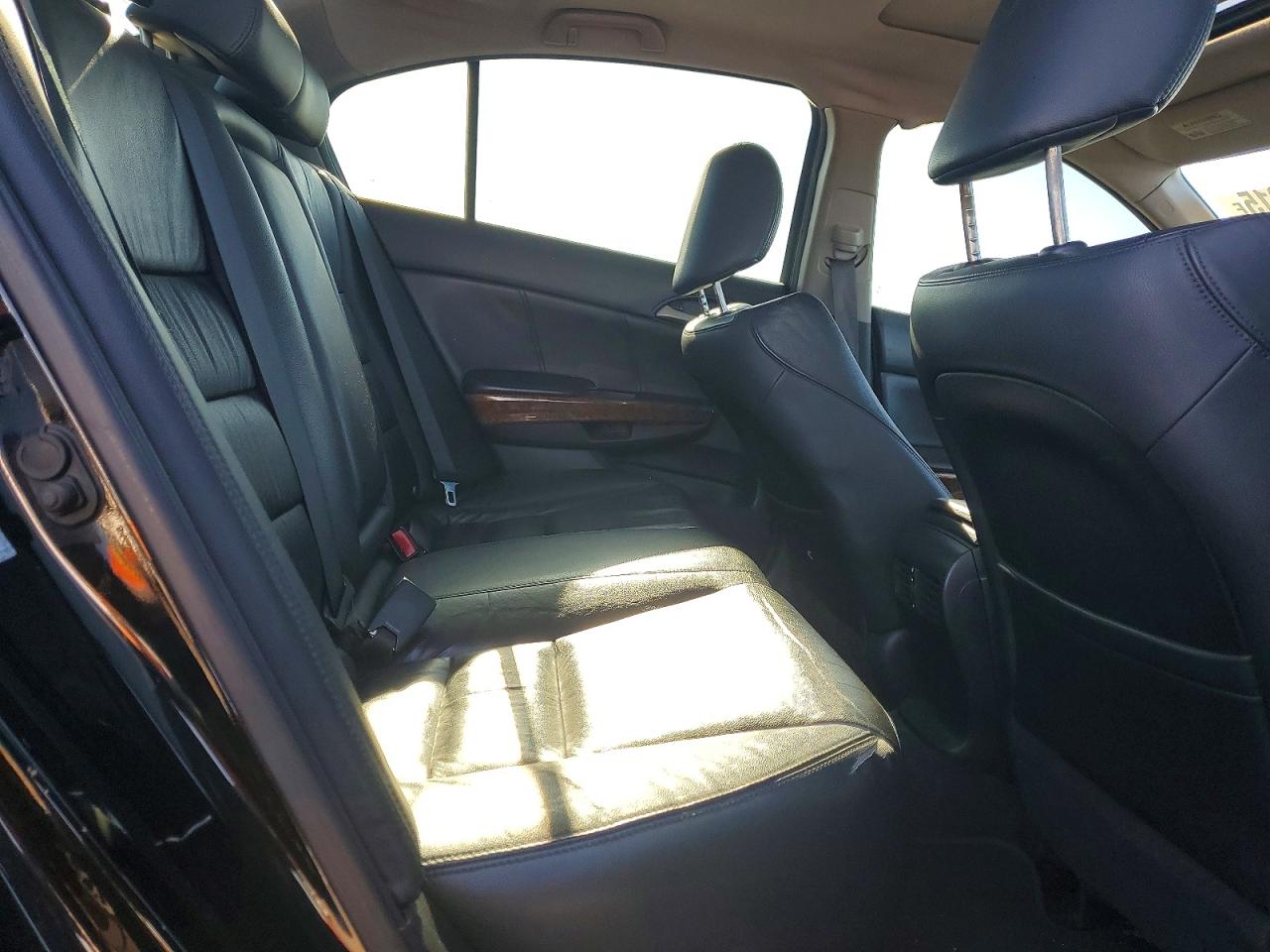 2011 HONDA ACCORD EXL photo 10