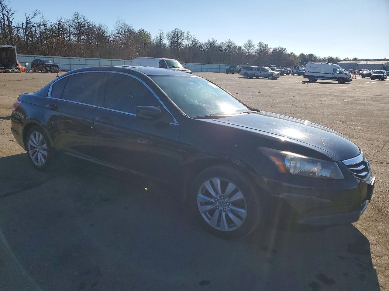 2011 HONDA ACCORD EXL photo 4