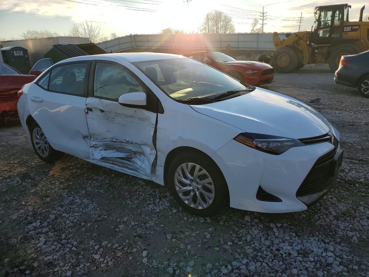 2017 TOYOTA COROLLA L photo 4