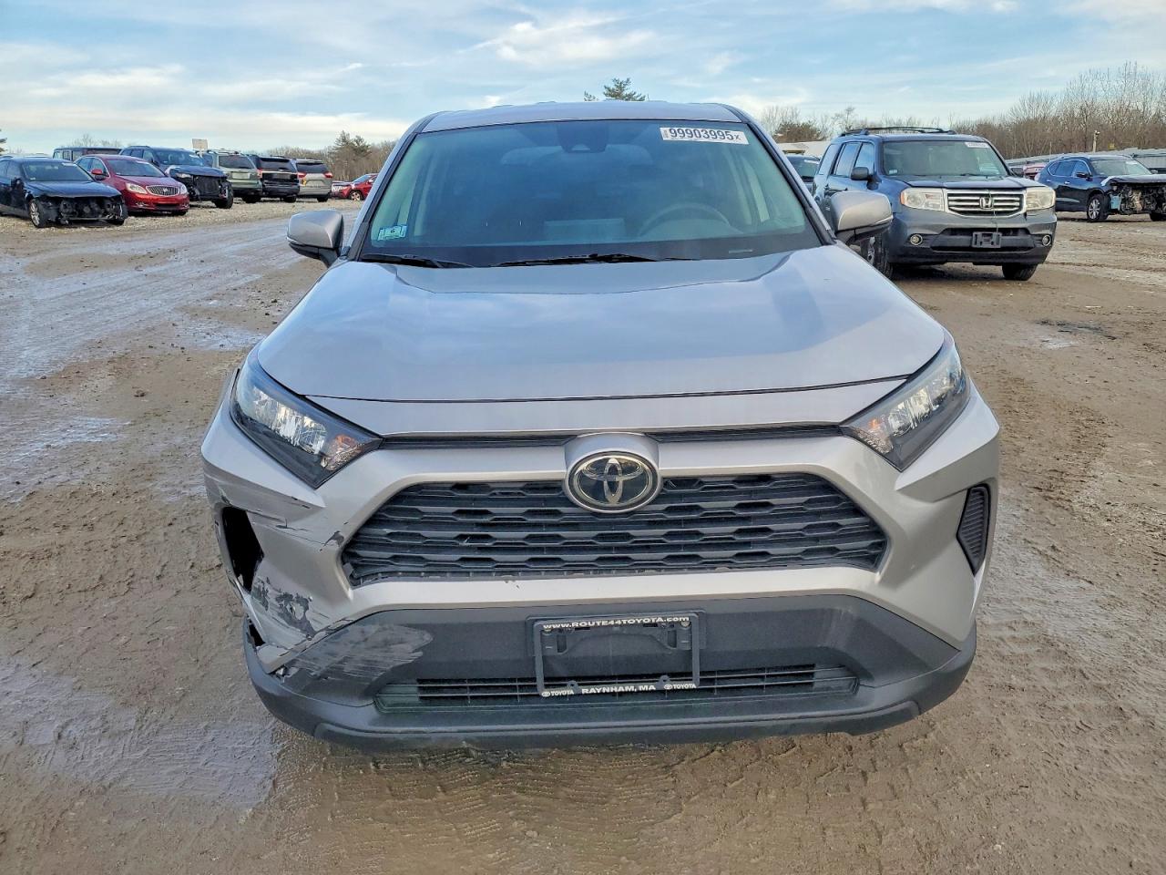2022 TOYOTA RAV4 LE photo 5