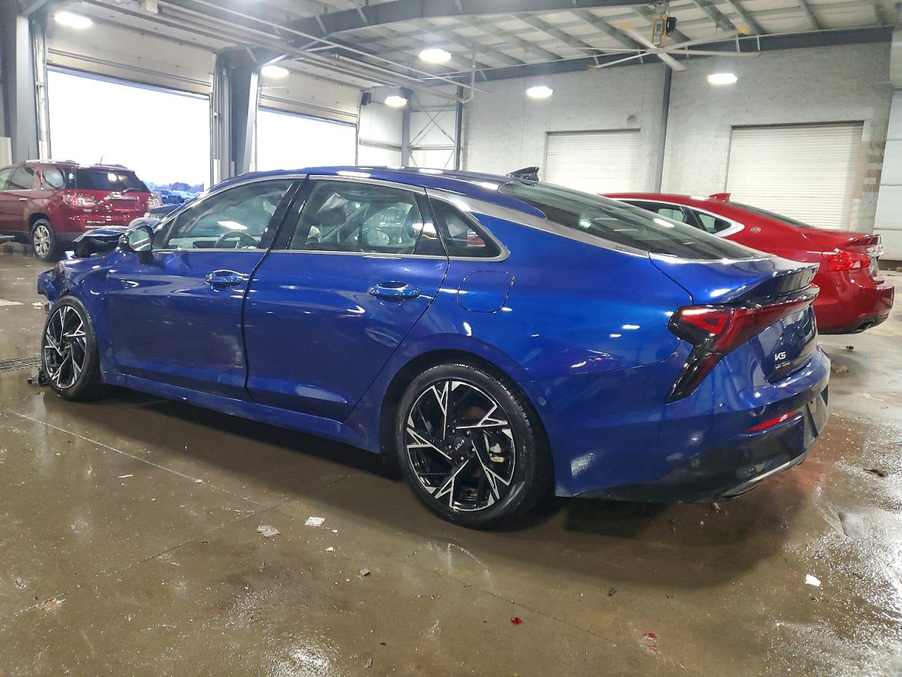 2025 KIA K5 GT-LINE photo 2