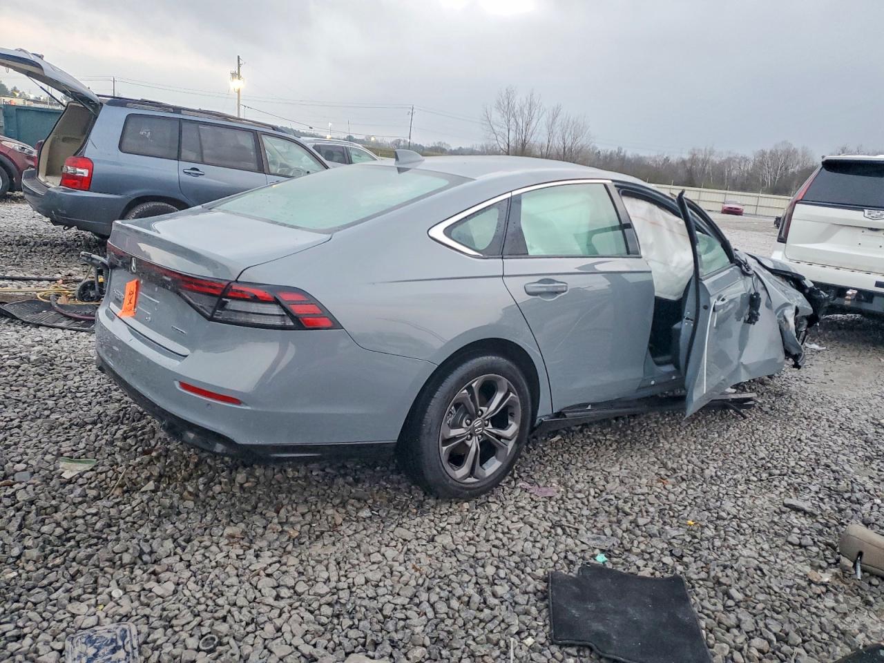 2025 HONDA ACCORD HYBRID EXL photo 3