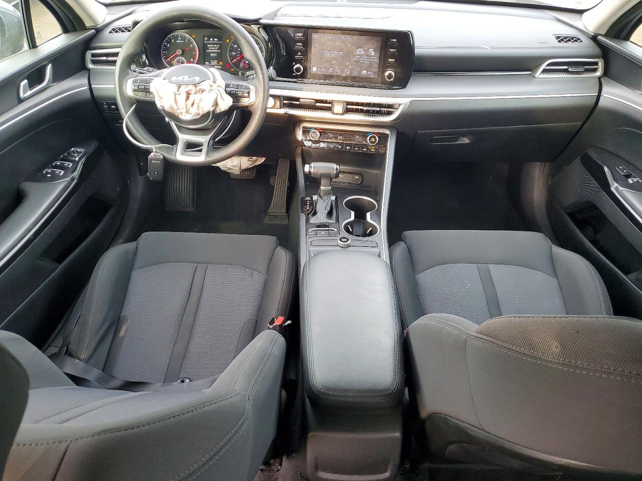 2023 KIA K5 LXS photo 8