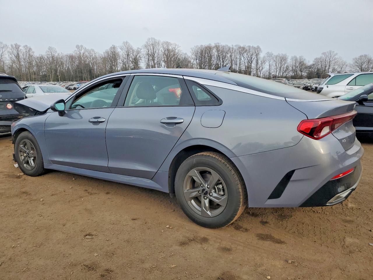 2023 KIA K5 LXS photo 2