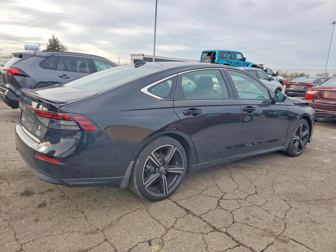 2025 HONDA ACCORD HYBRID SPORT photo 3