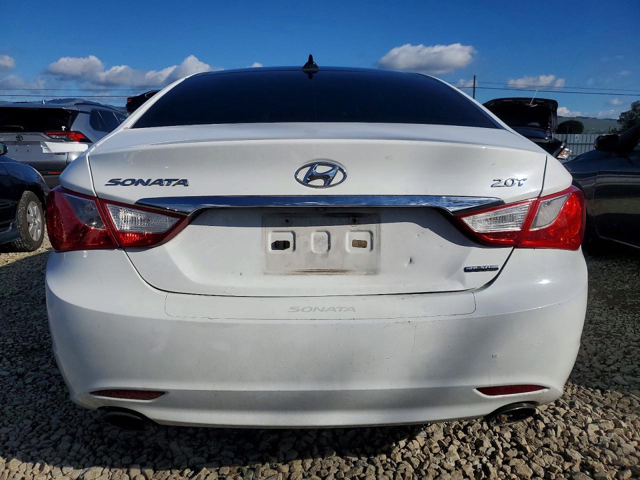 2013 HYUNDAI SONATA SE photo 6