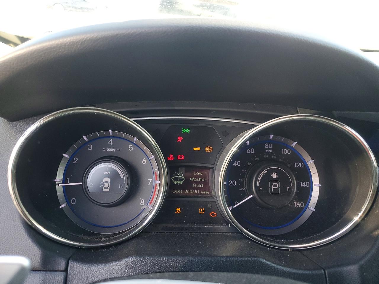 2013 HYUNDAI SONATA SE photo 9