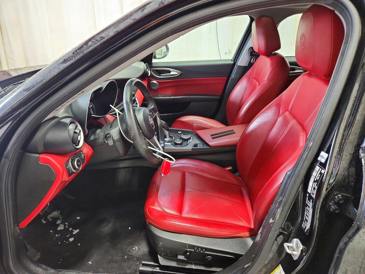 2018 ALFA ROMEO GIULIA TI Q4 photo 7