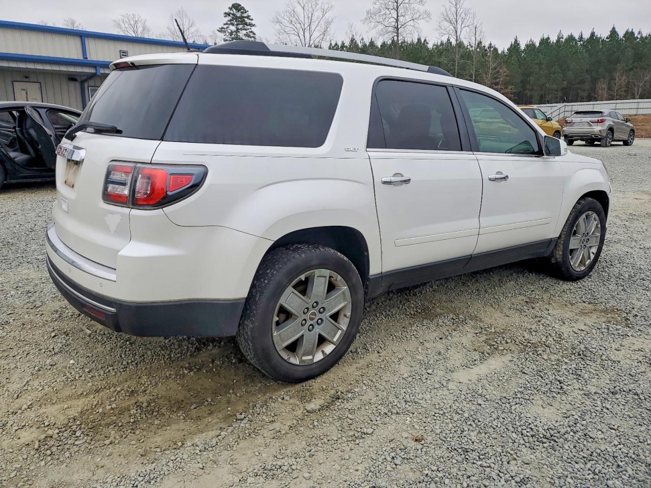 2017 GMC ACADIA LIMITED SLT-2 photo 3