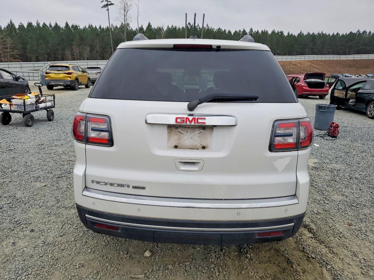 2017 GMC ACADIA LIMITED SLT-2 photo 6