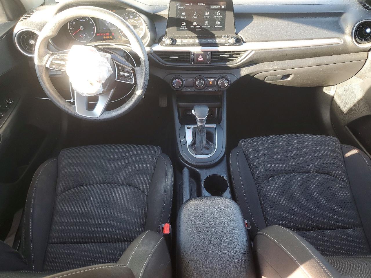 2021 KIA FORTE LXS photo 8