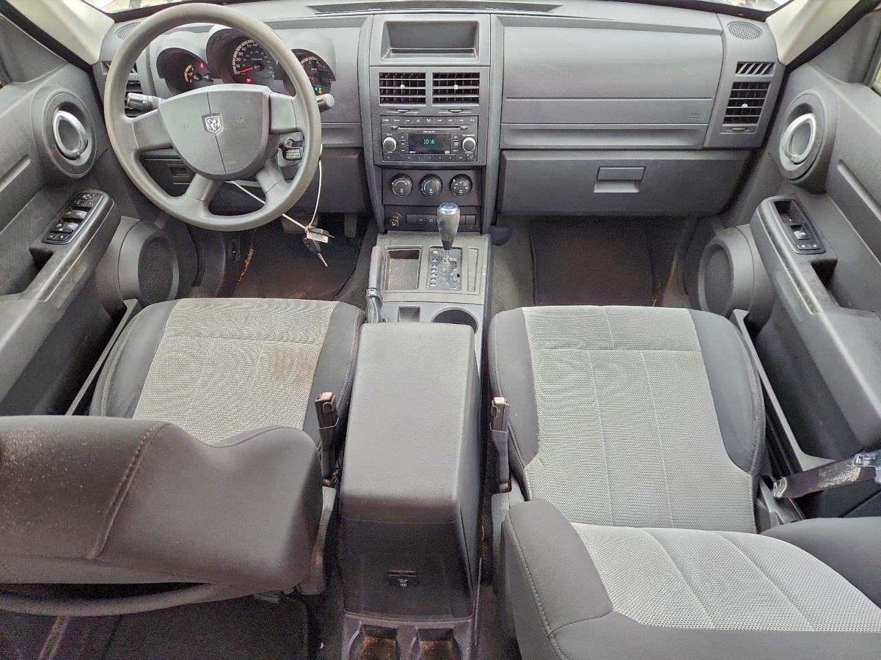 2007 DODGE NITRO SXT photo 8