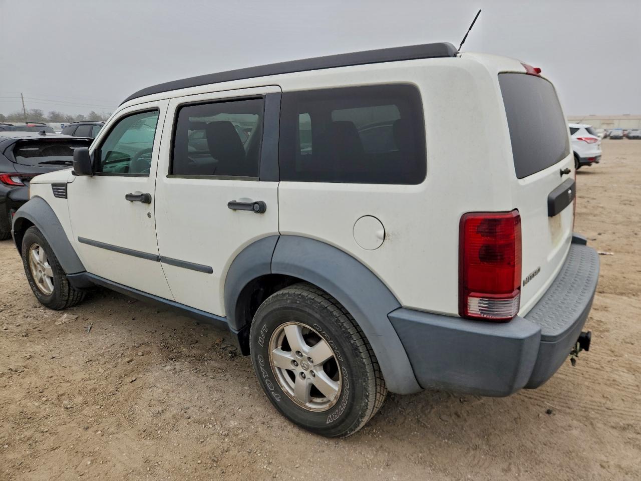 2007 DODGE NITRO SXT photo 2