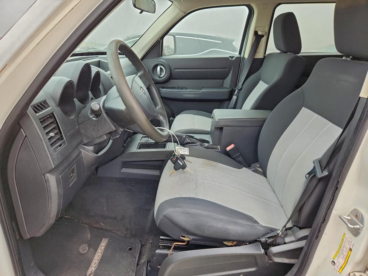 2007 DODGE NITRO SXT photo 7