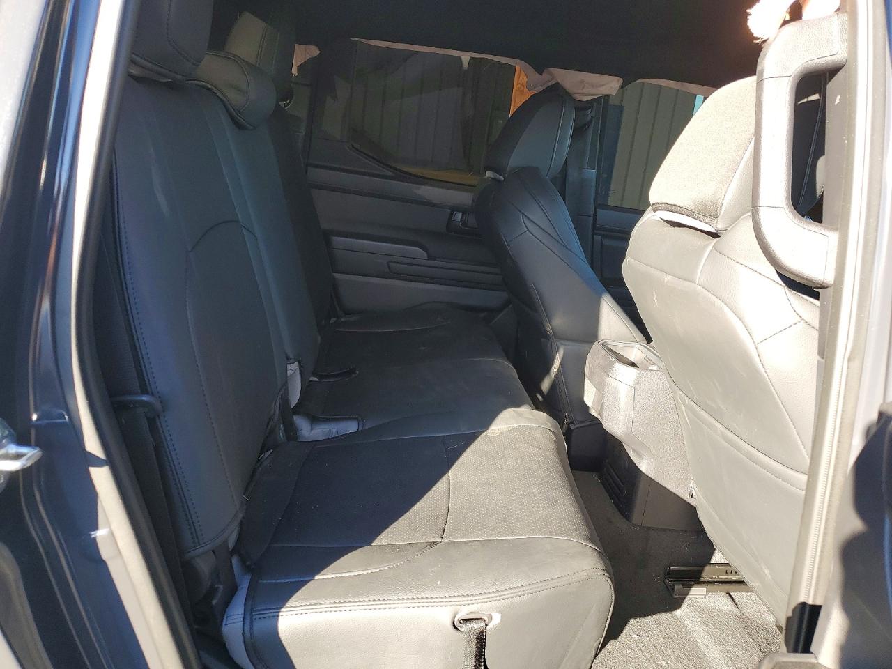 2025 TOYOTA TACOMA DOUBLE CAB photo 10