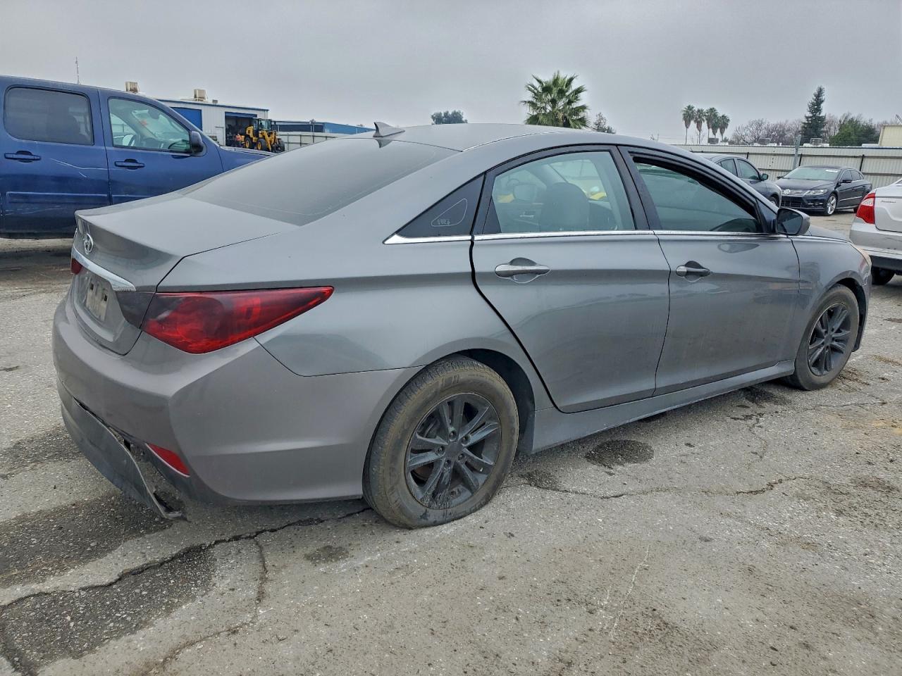 2014 HYUNDAI SONATA GLS photo 5