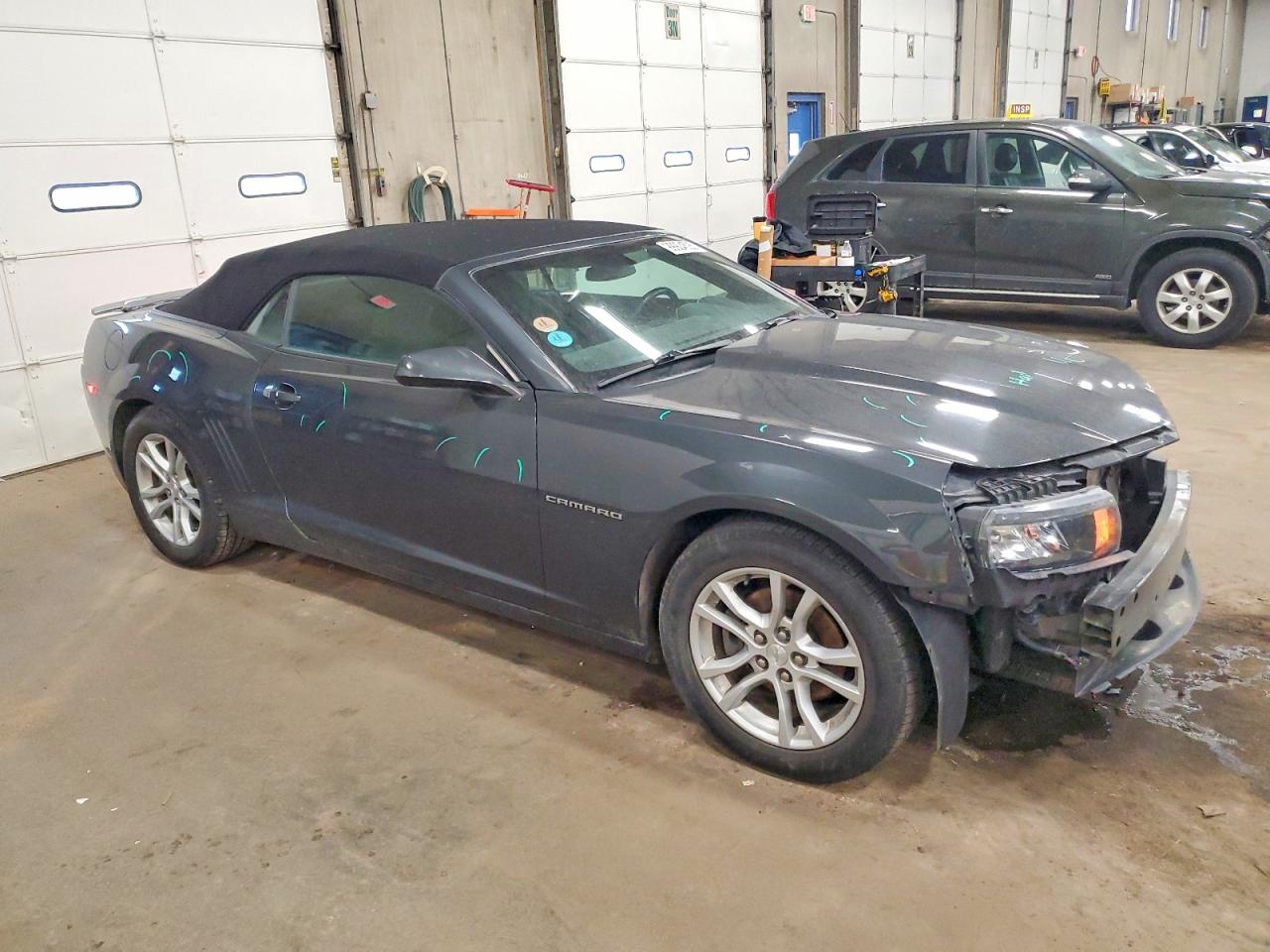 2015 CHEVROLET CAMARO LT photo 4