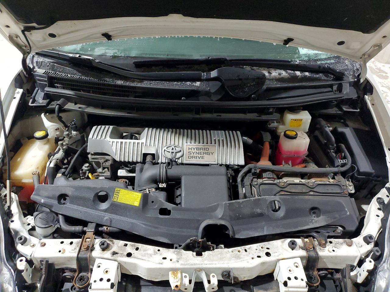 2013 TOYOTA PRIUS photo 11