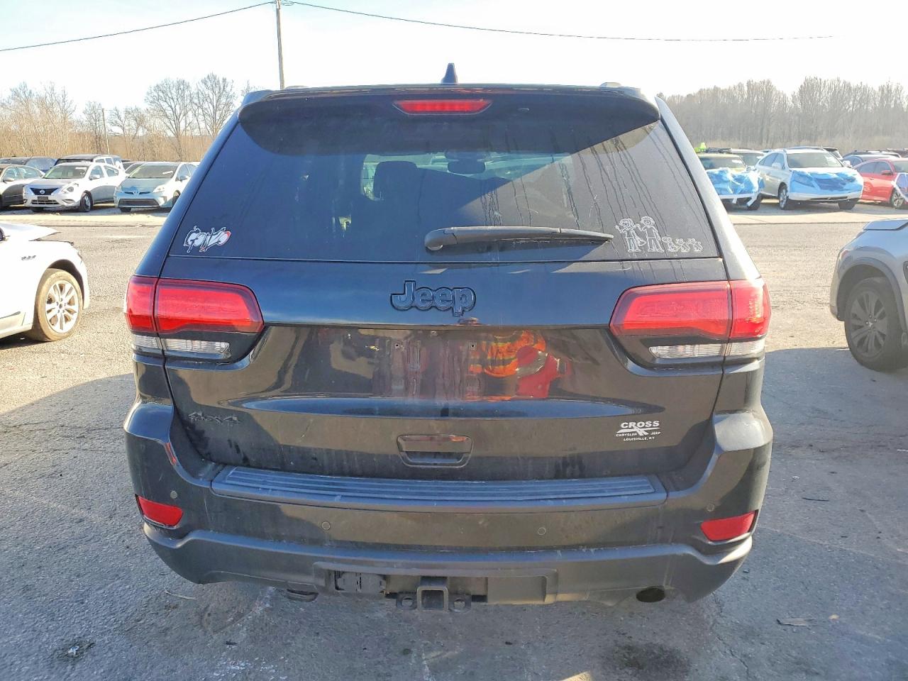 2019 JEEP GRAND CHEROKEE LAREDO photo 6