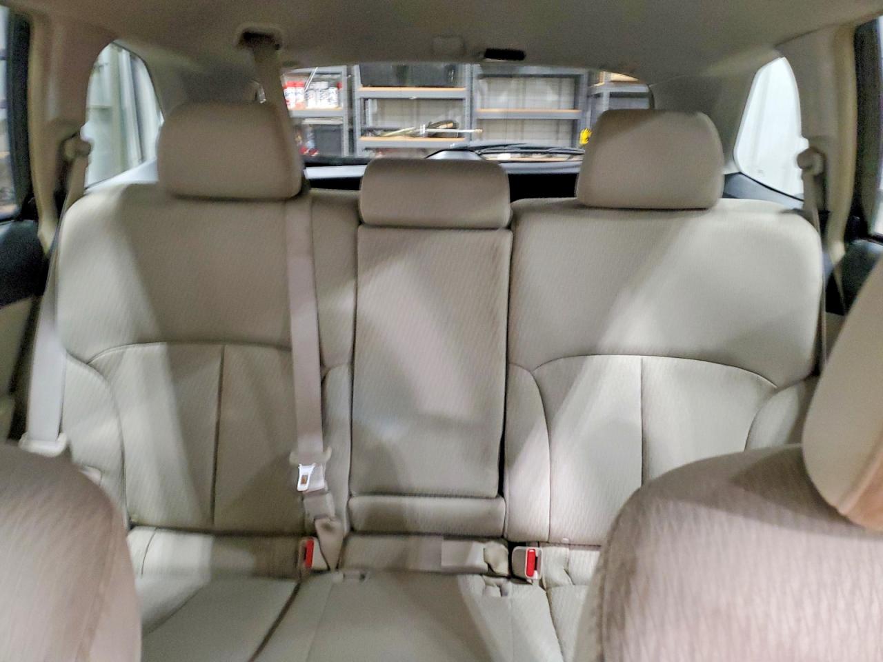 2010 SUBARU OUTBACK 2.5I PREMIUM photo 10