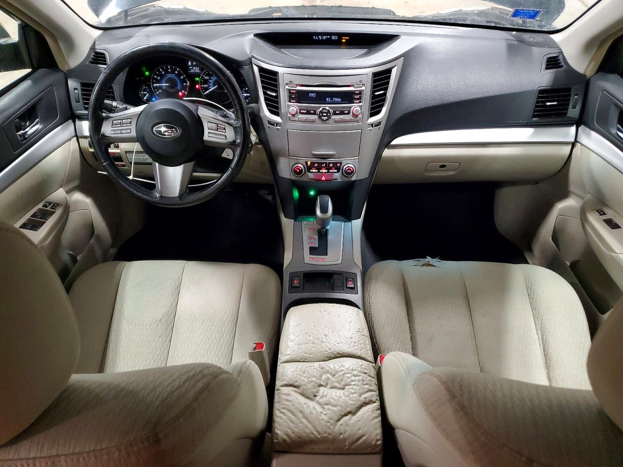2010 SUBARU OUTBACK 2.5I PREMIUM photo 8