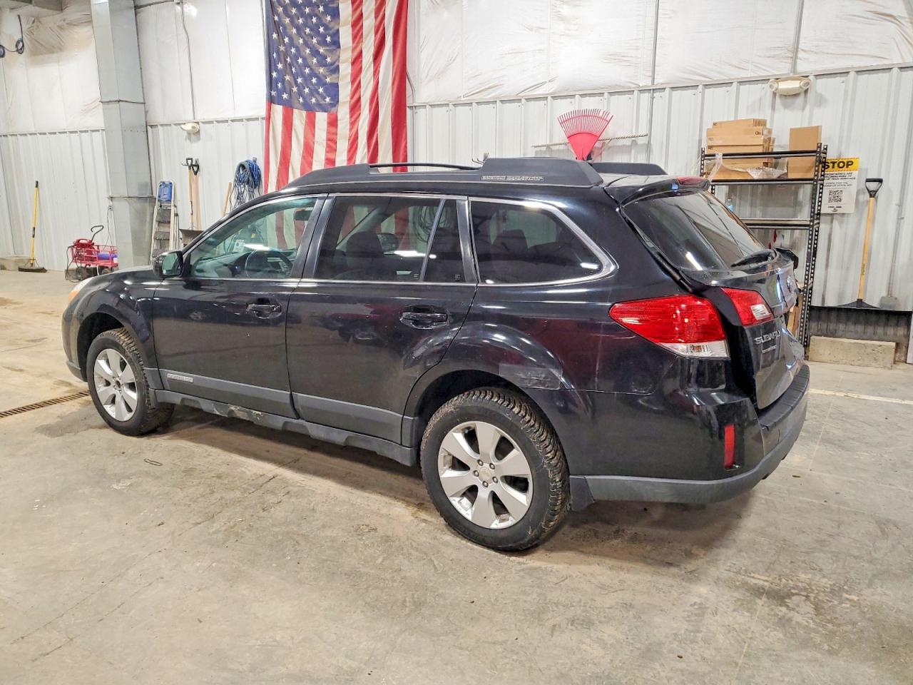 2010 SUBARU OUTBACK 2.5I PREMIUM photo 2