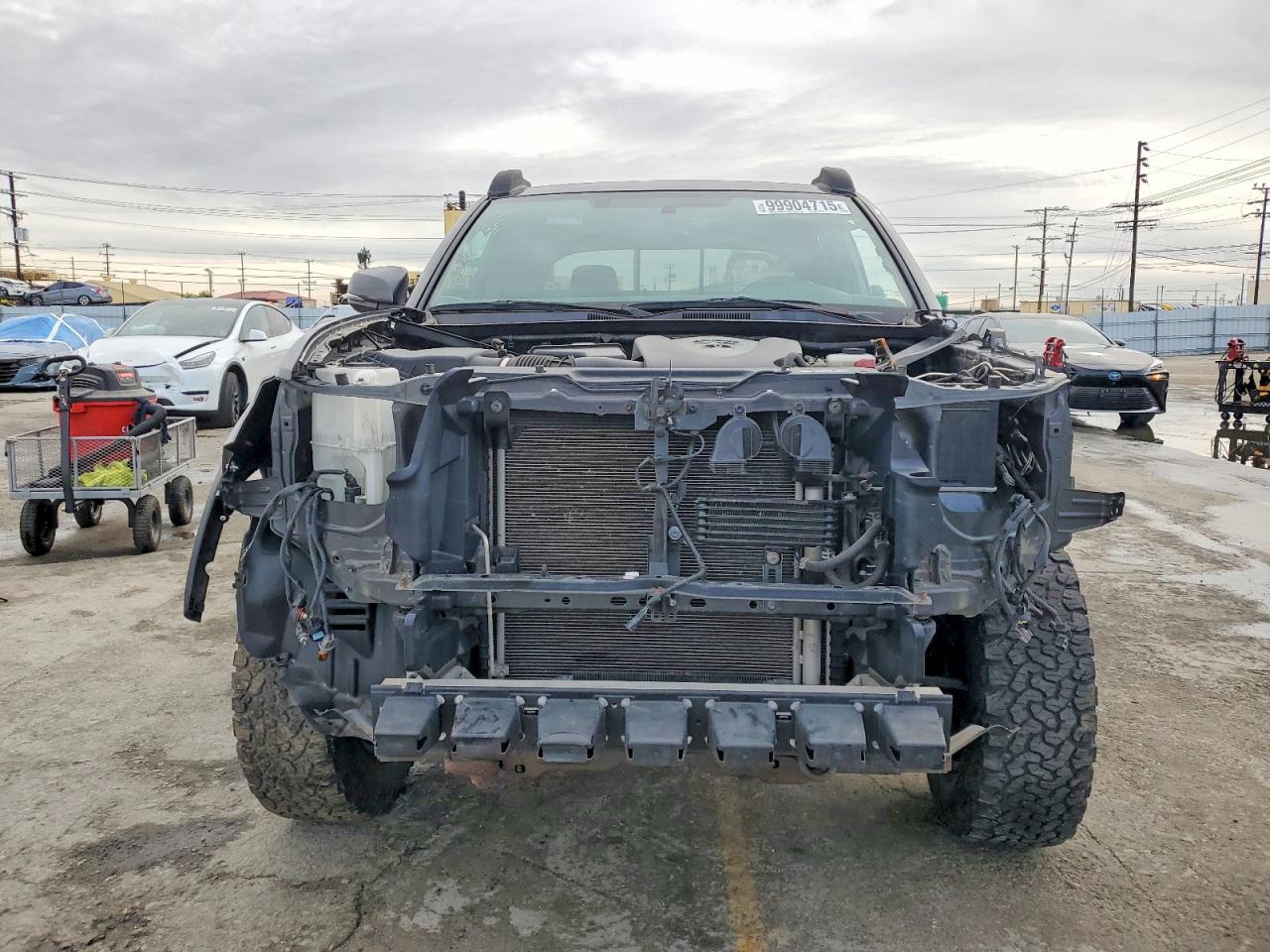 2017 TOYOTA TACOMA DOUBLE CAB photo 13