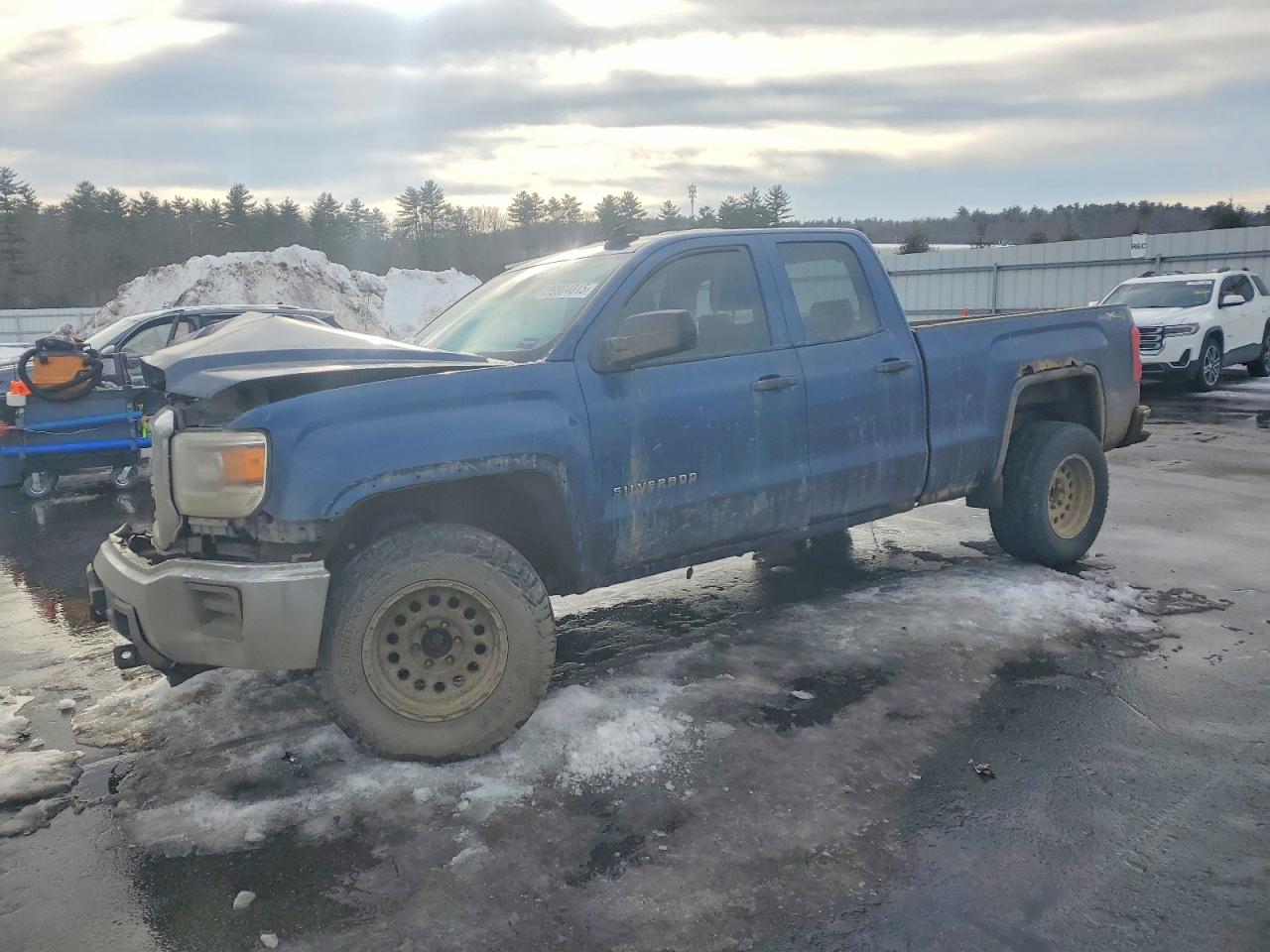 2015 GMC SIERRA