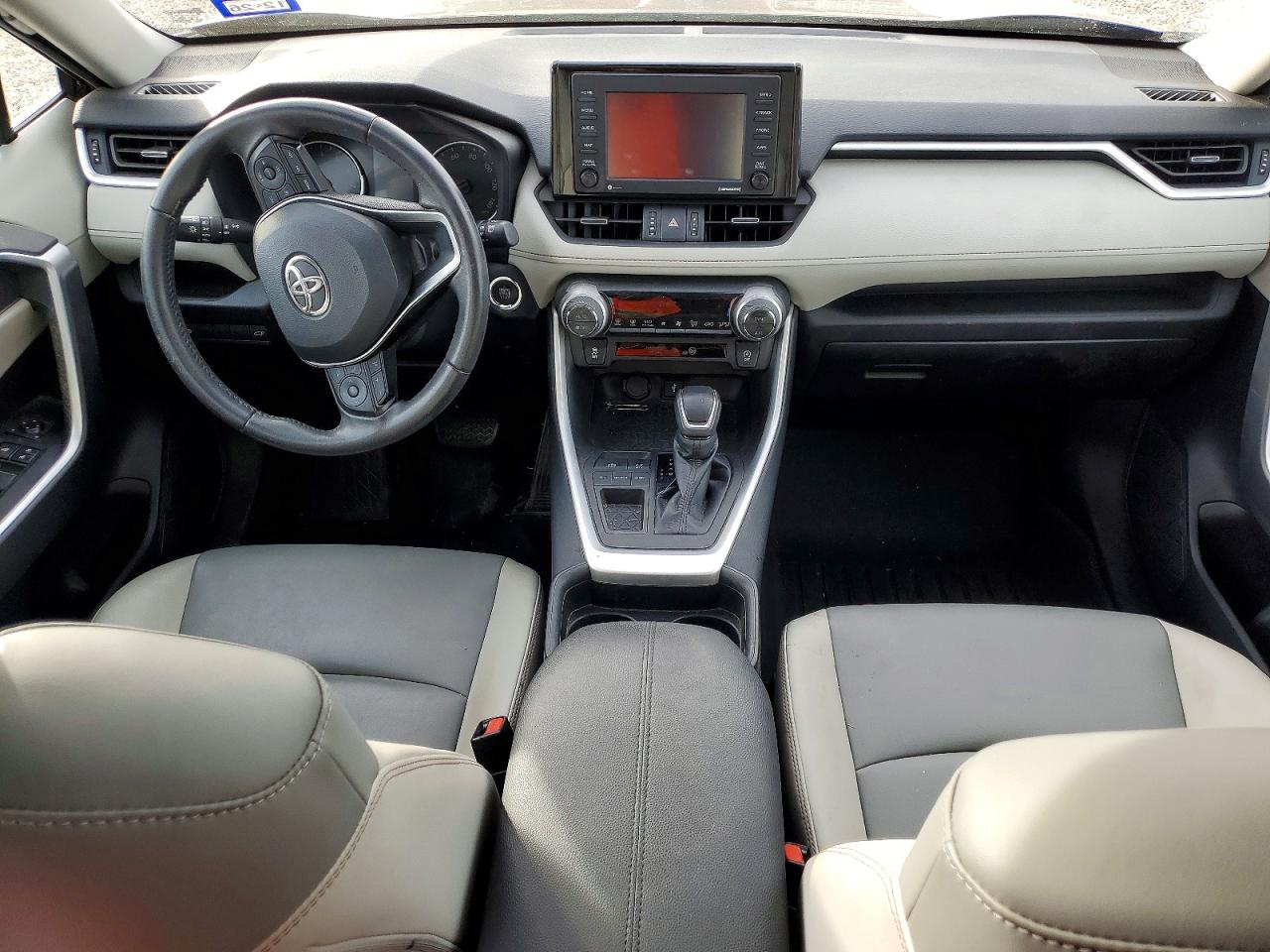 2021 TOYOTA RAV4 XLE PREMIUM photo 8