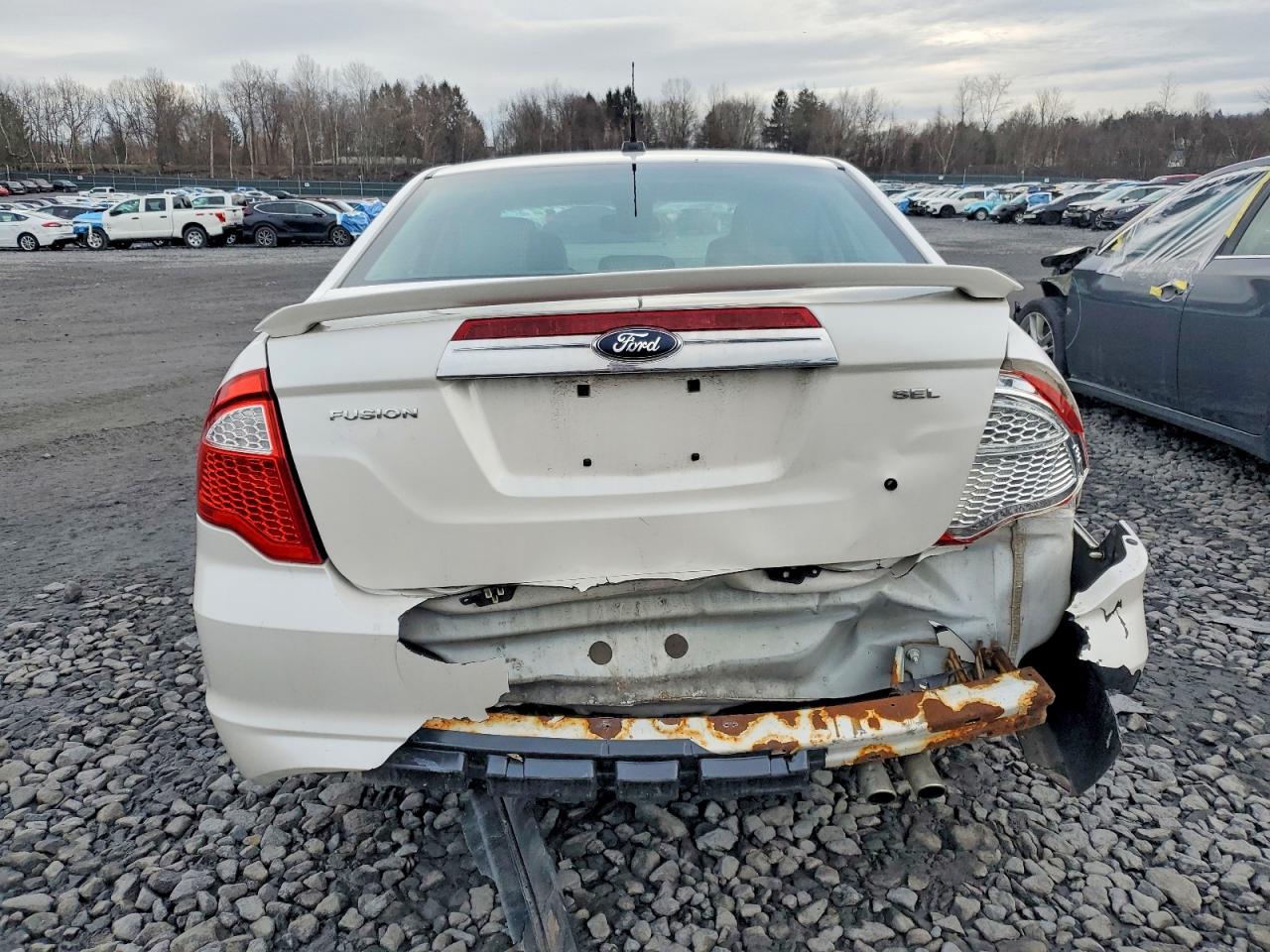 2011 FORD FUSION SEL photo 6