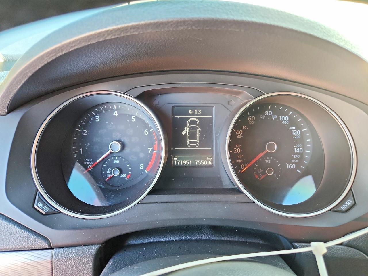 2017 VOLKSWAGEN JETTA SE photo 9