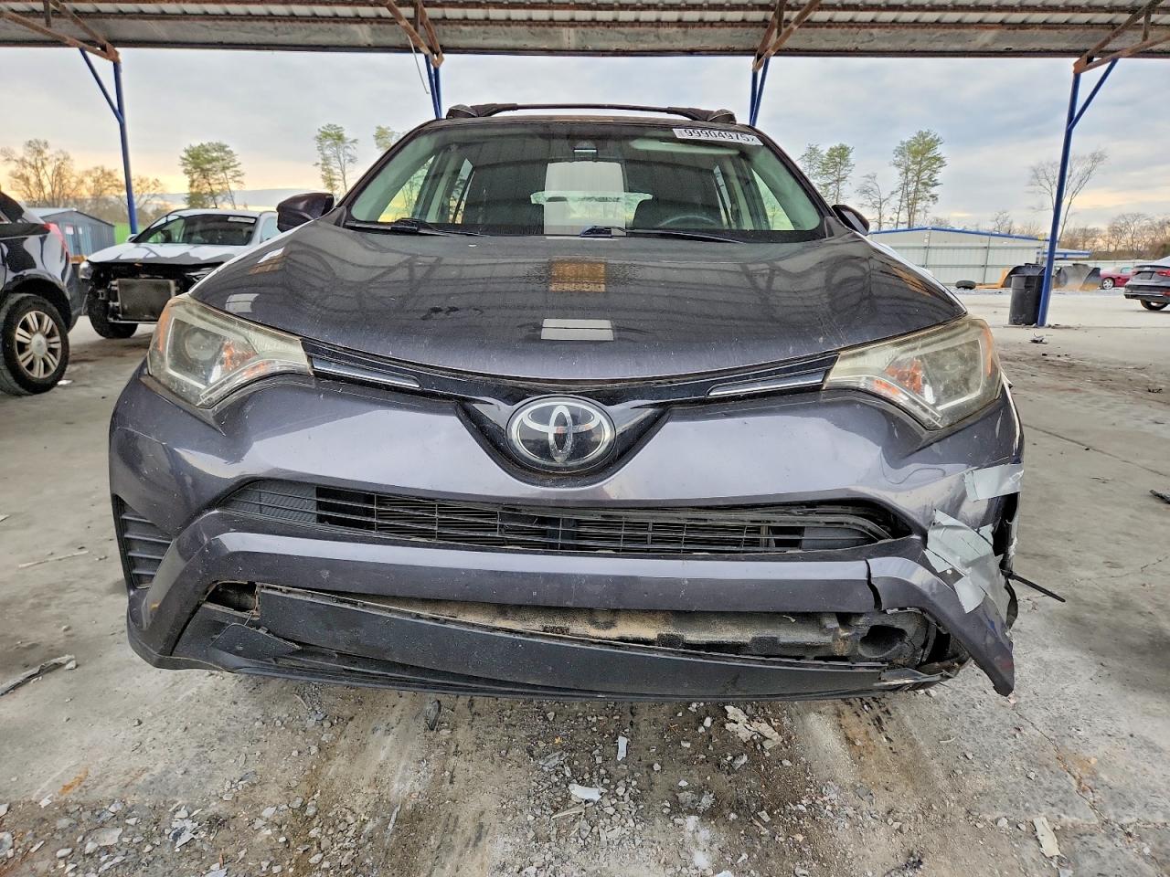 2018 TOYOTA RAV4 LE photo 5
