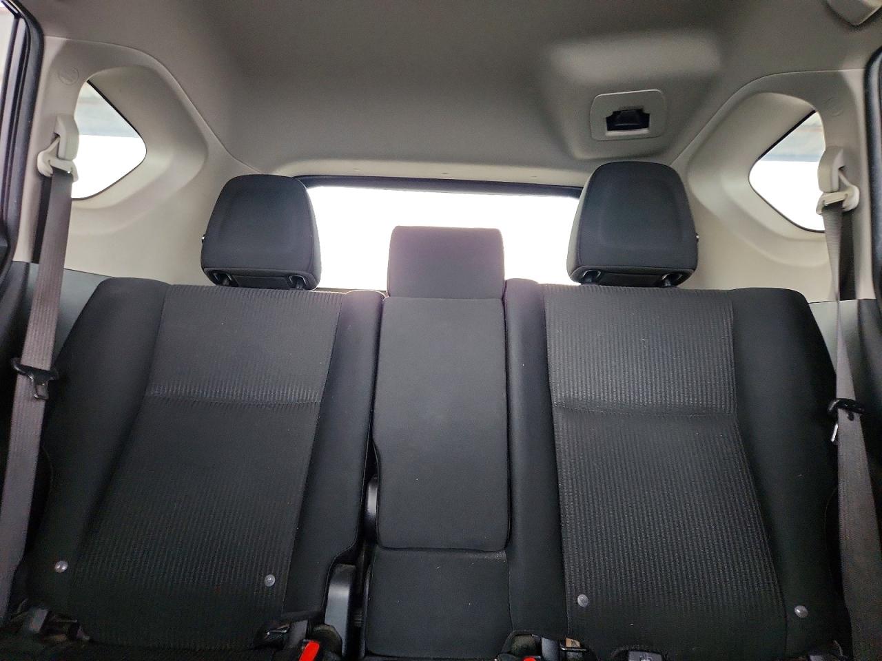2018 TOYOTA RAV4 LE photo 10