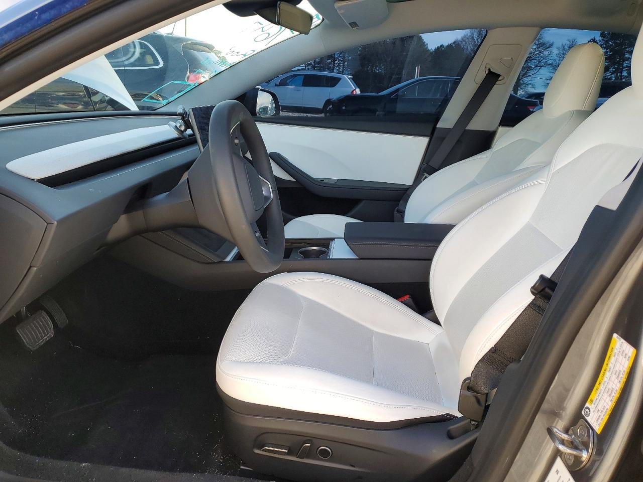 2024 TESLA MODEL 3 photo 7
