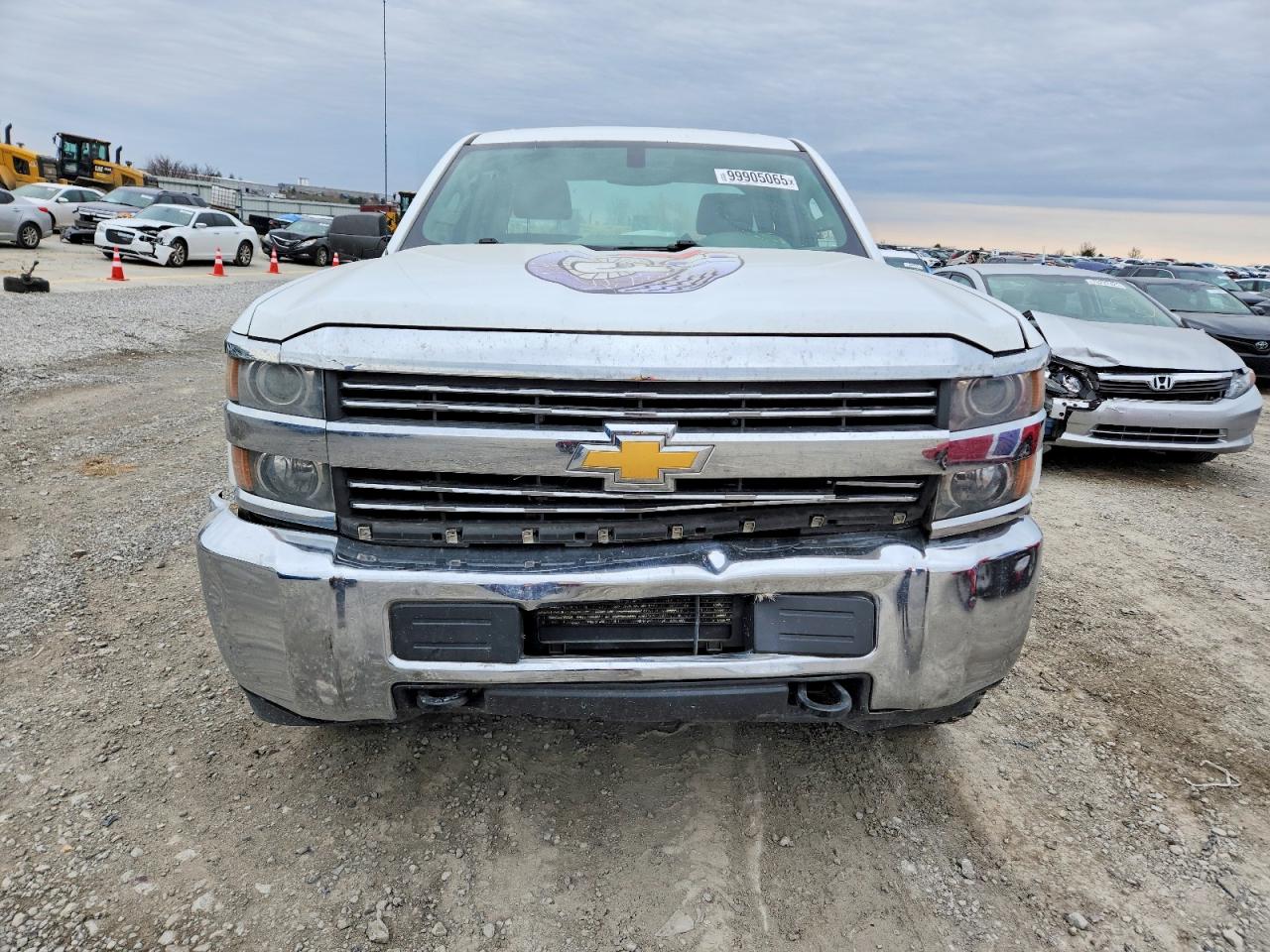 2015 CHEVROLET SILVERADO C2500 HEAVY DUTY photo 5