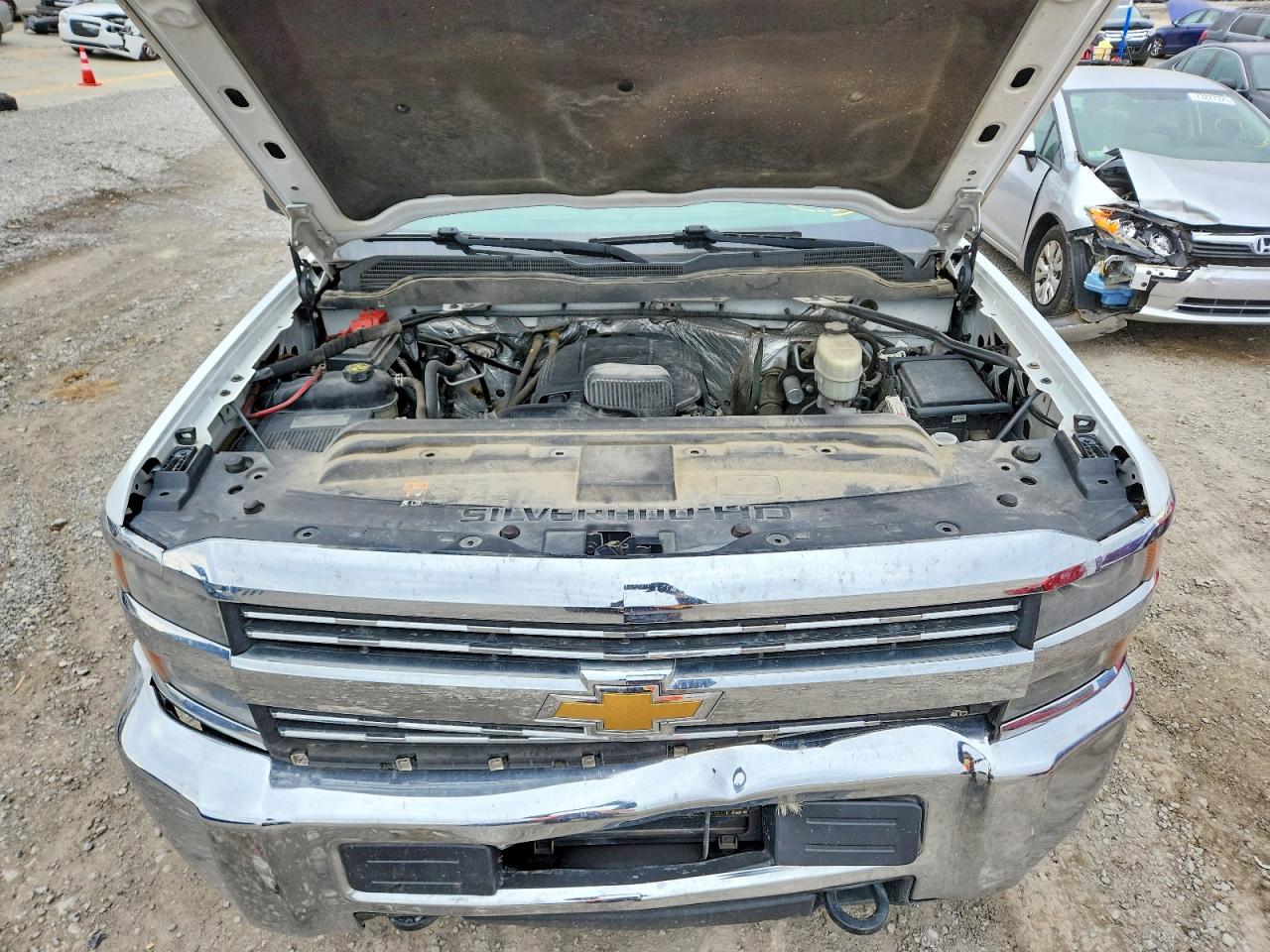 2015 CHEVROLET SILVERADO C2500 HEAVY DUTY photo 11
