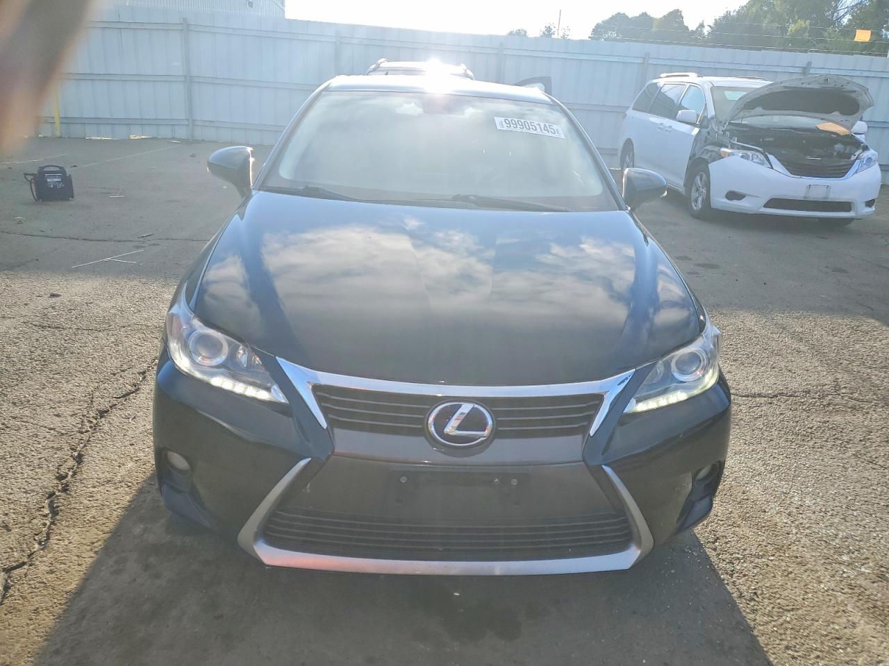 2015 LEXUS CT 200 photo 5