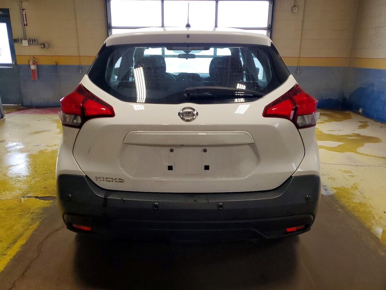 2020 NISSAN KICKS S photo 6