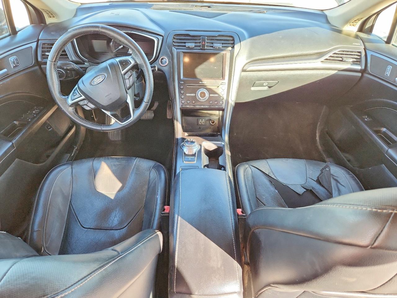 2019 FORD FUSION TITANIUM photo 8