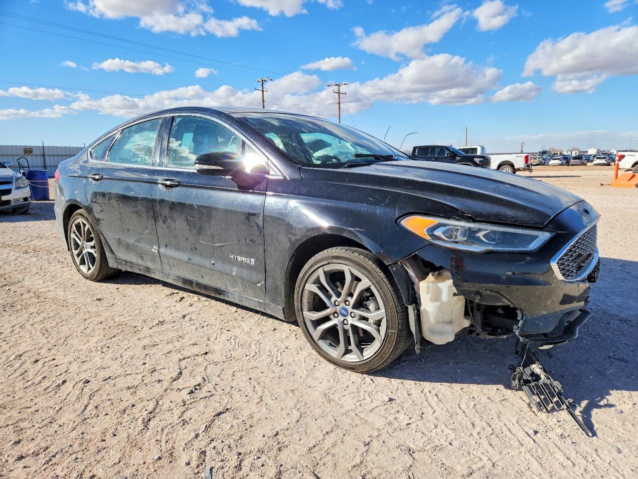 2019 FORD FUSION TITANIUM photo 4