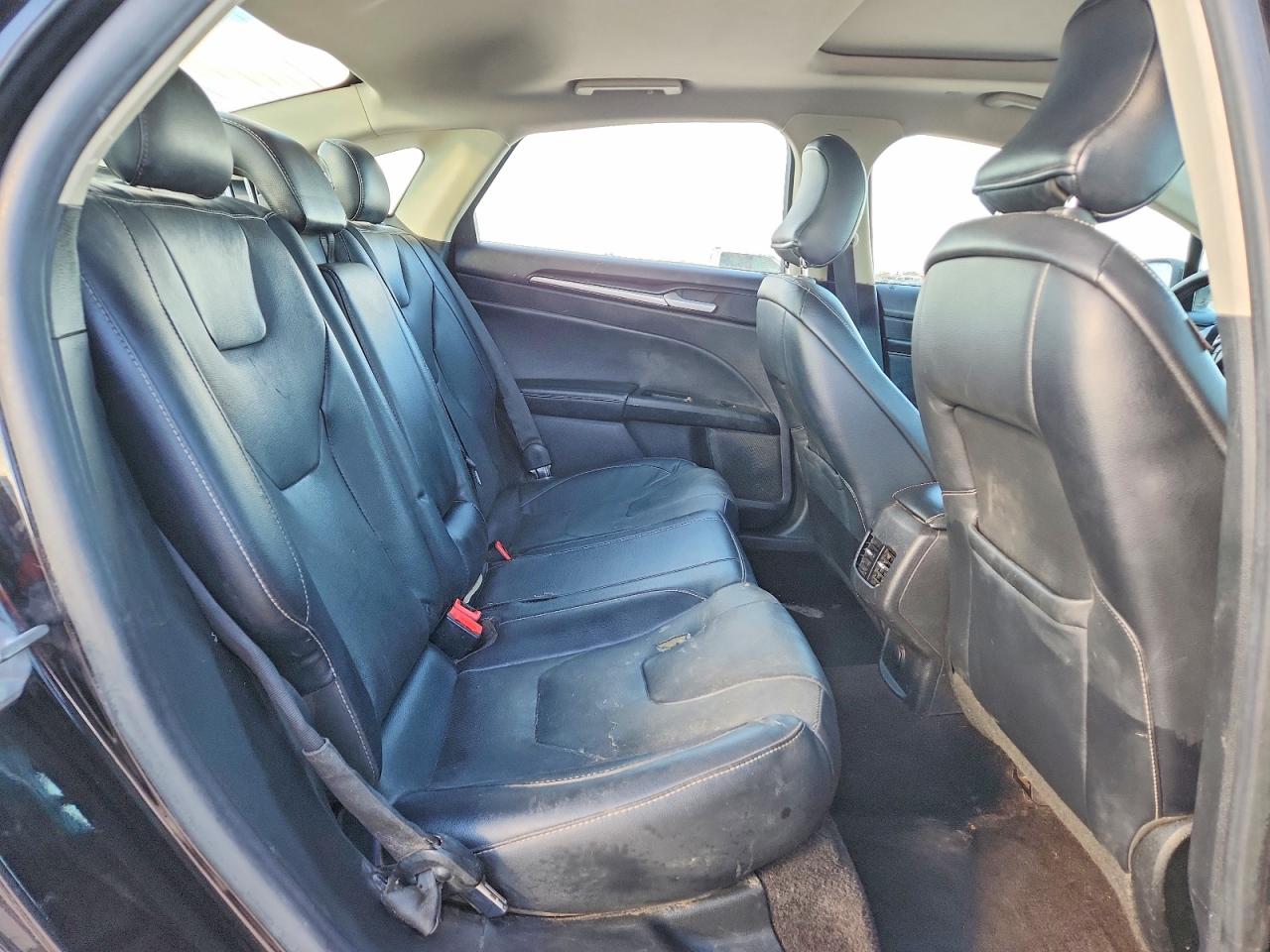 2019 FORD FUSION TITANIUM photo 10