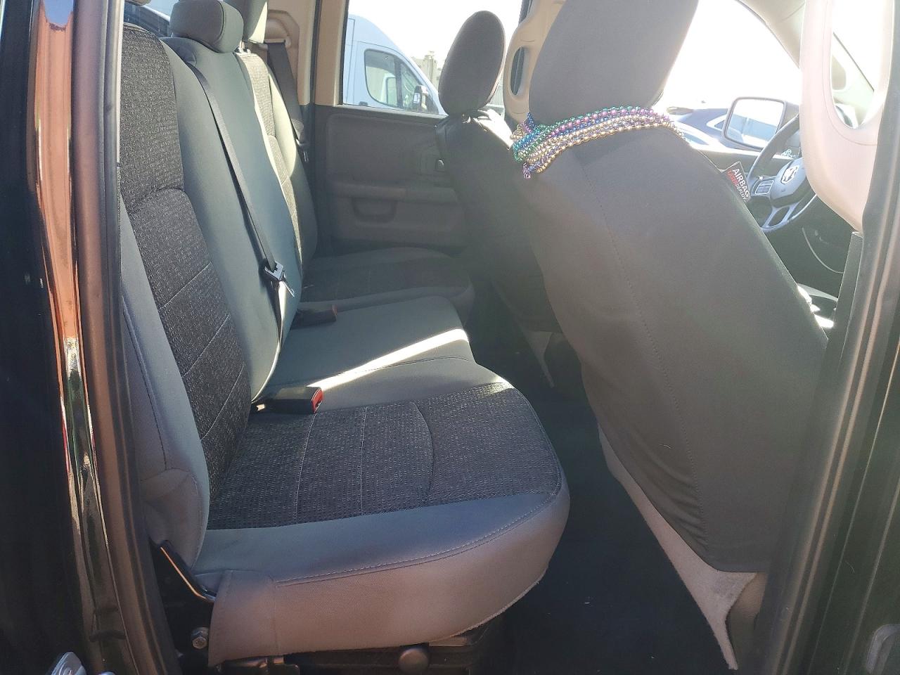 2018 RAM 1500 SLT photo 10