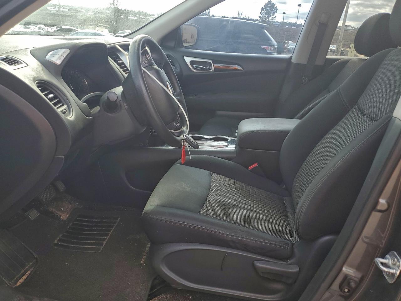 2017 NISSAN PATHFINDER S photo 7