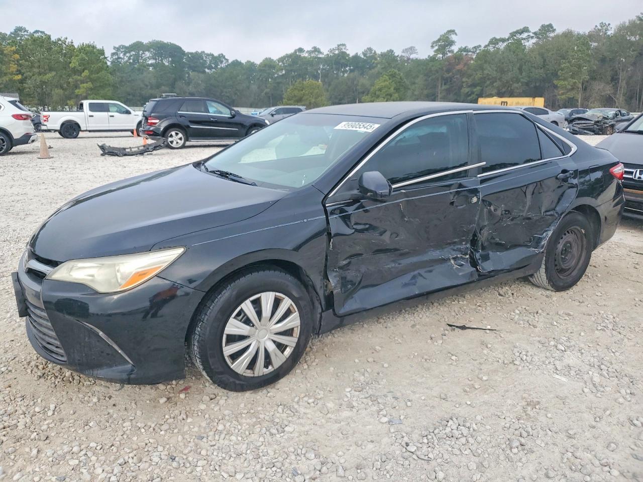 2017 TOYOTA CAMRY