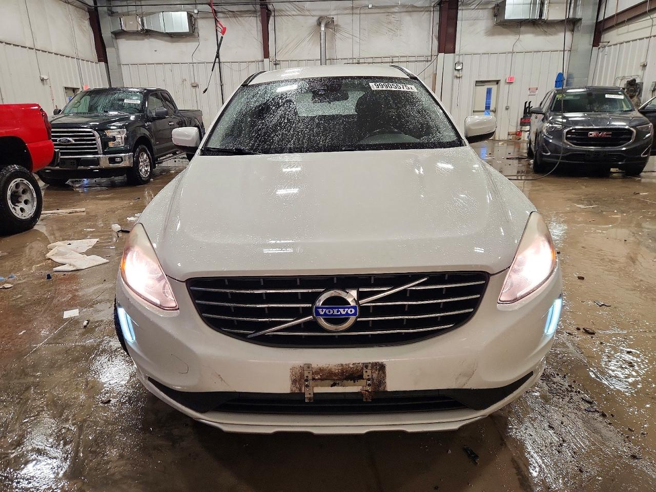2015 VOLVO XC60 T5 photo 5